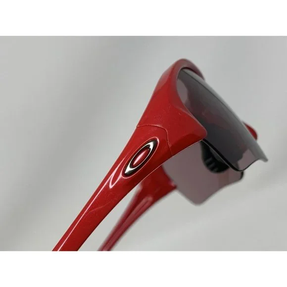 Oakley Endure Lipstick Red 09-810 Sunglasses Frame Rare Color . Scratched Lens Oakley Endure Red Sunglasses 09-810 Small Frame SCRATCHED  main image 2